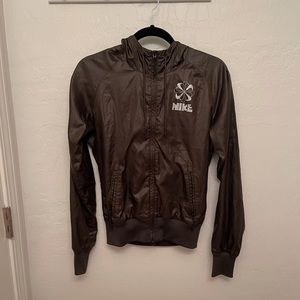 Nike wind breaker